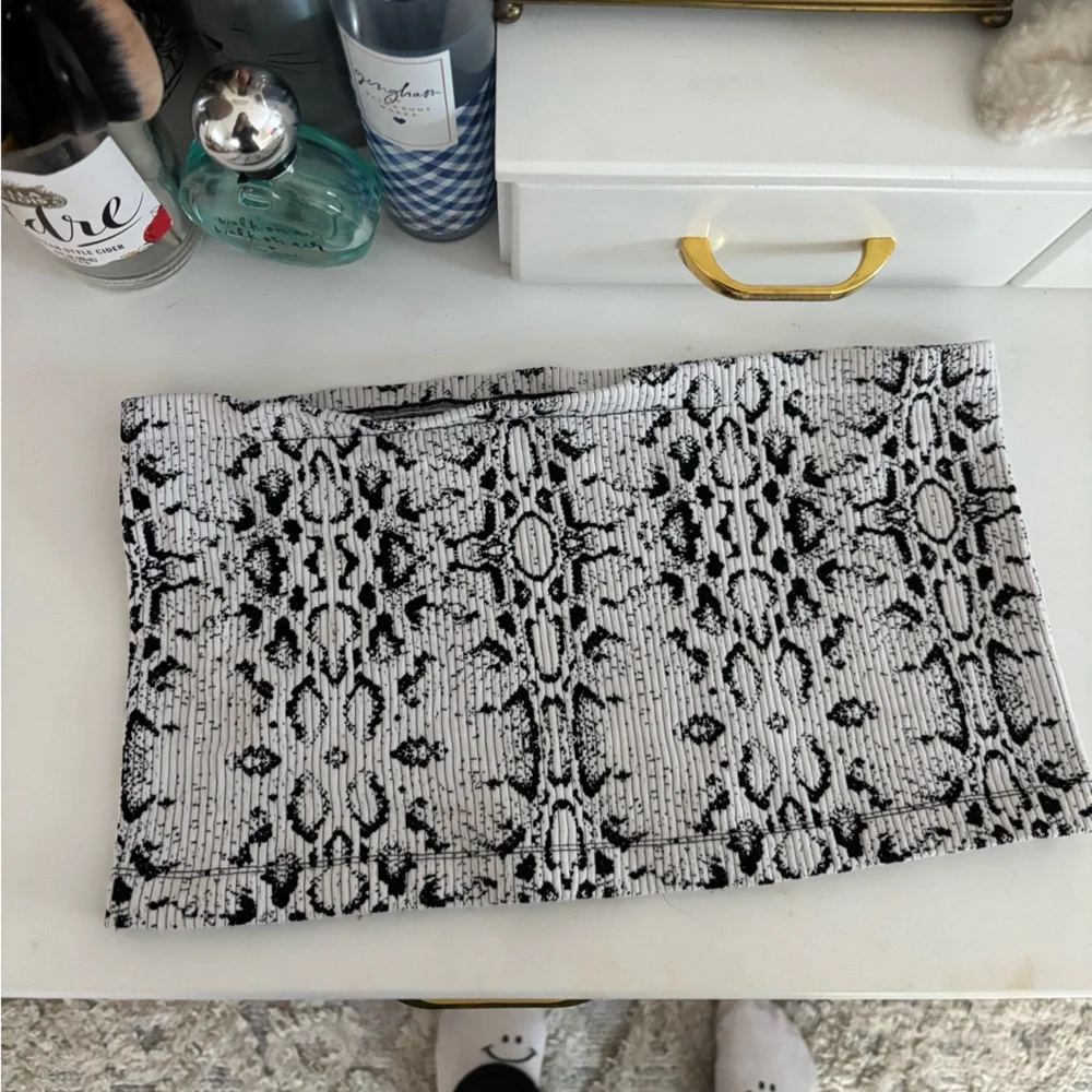 Snakeskin Patterned Beandeau - Picture 1 of 2